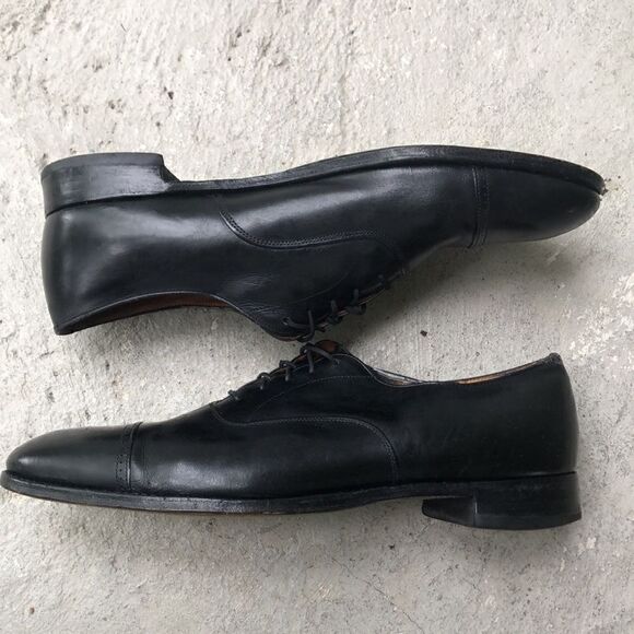 Vintage  Church’s  oxfords main image 10